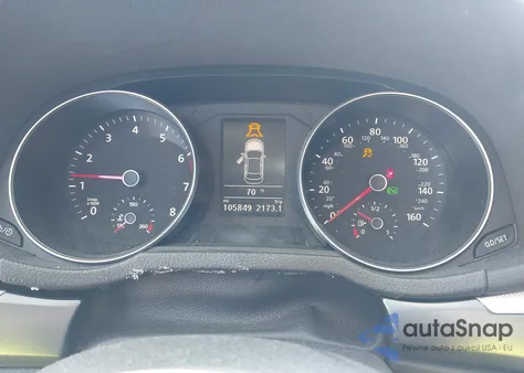 2017 Volkswagen Passat 1.8T R-Line z USA, uszkodzony, nr VIN 1VWDT7A38HC004959